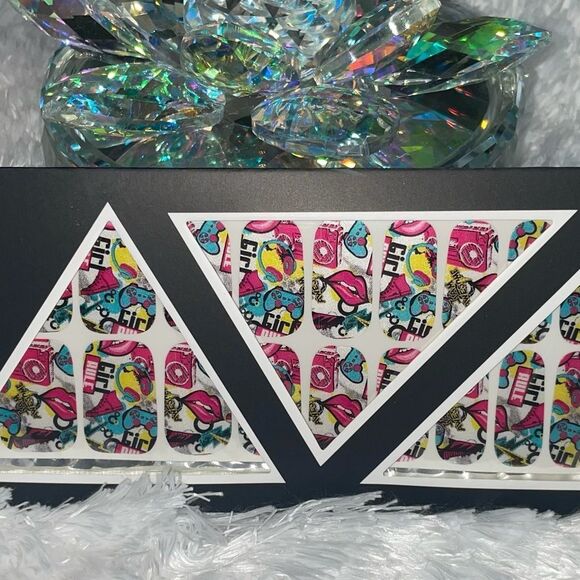 Colour Flash - Girl fun! Vibrant colors, Girls Rule nail wraps - Picture 7 of 10